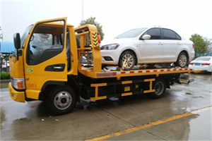 八大处附近拖车救援24小时服务热线